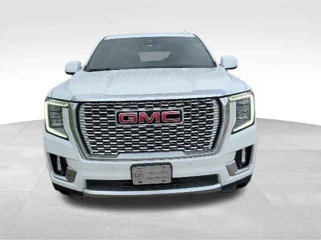 Used 2023 Summit White GMC Denali image 11