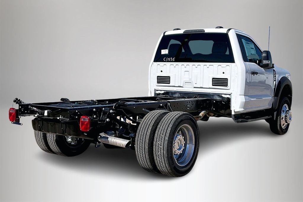 New 2026 Ford Super Duty F-450 XLT 2D Standard Cab