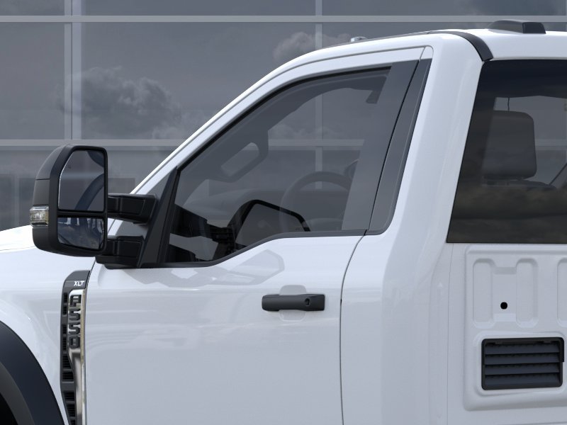 New 2026 Oxford White Ford F-550® XLT image 20