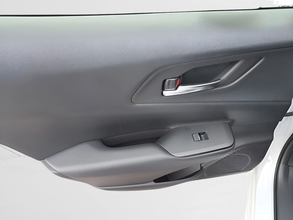 2026 Toyota Prius Plug-in Hybrid XSE - Photo 7