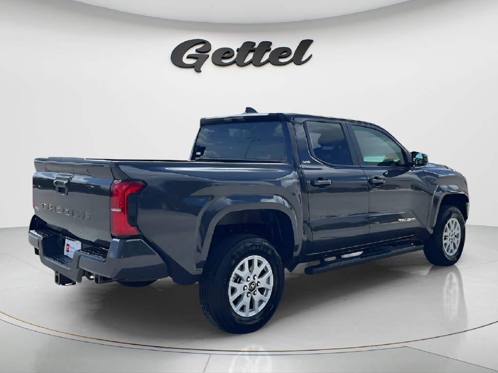Used 2025  Toyota SR5 image 5