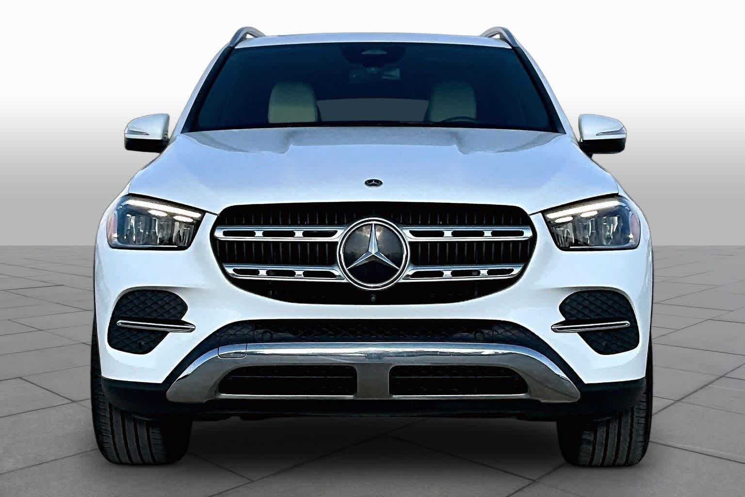 Used 2025 Polar White Mercedes-Benz GLE 350 image 4