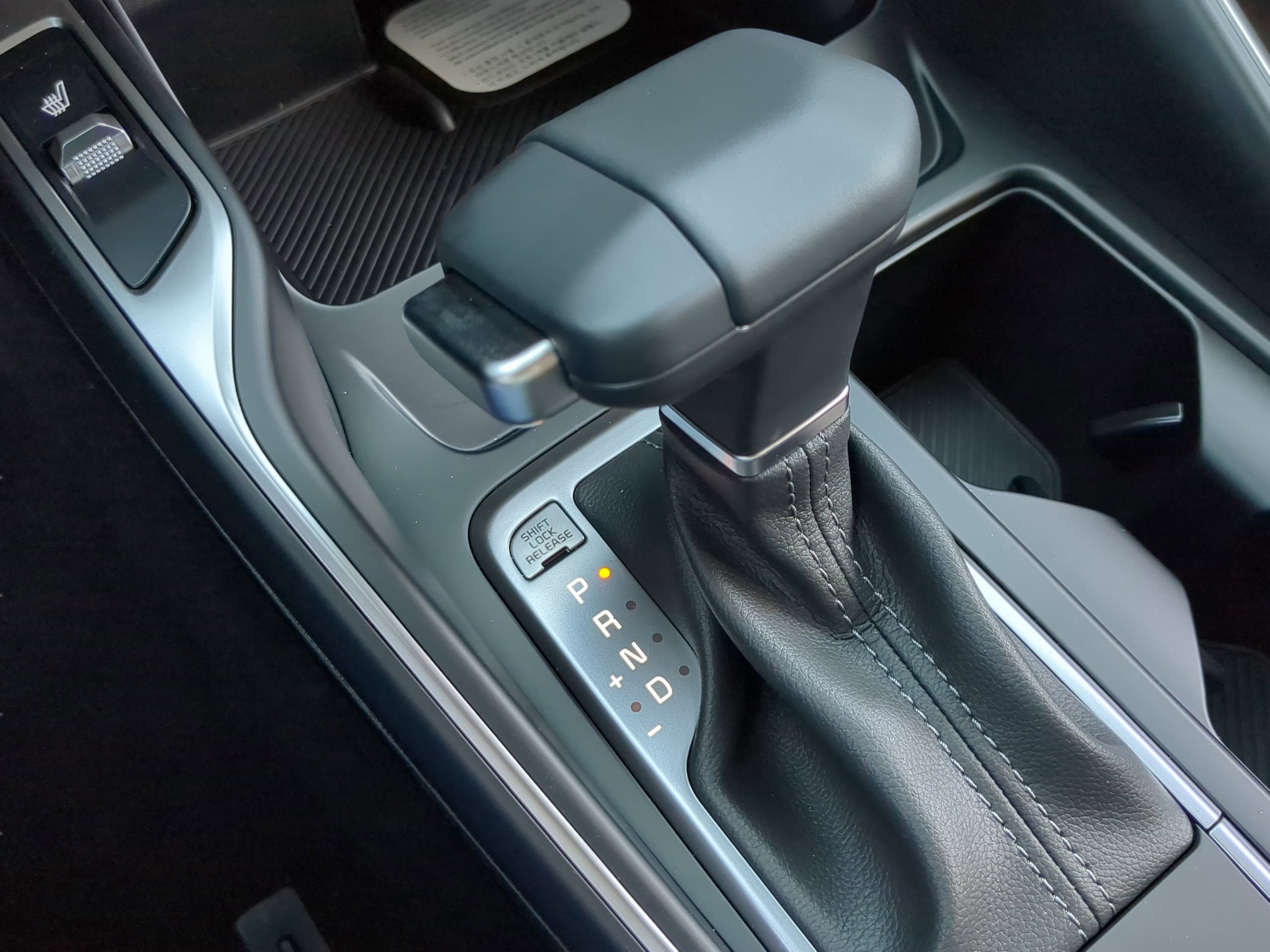 New 2026 Wolf Gray Kia S image 9