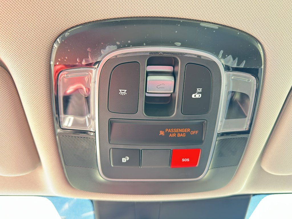 2025 Hyundai Sonata Hybrid Limited - Photo 26