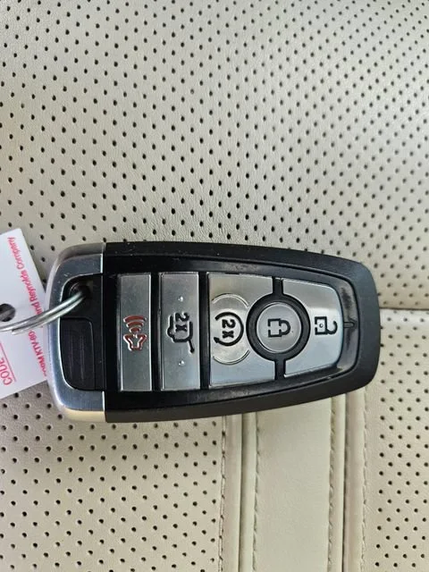Used 2020 Blue Ford Platinum image 30