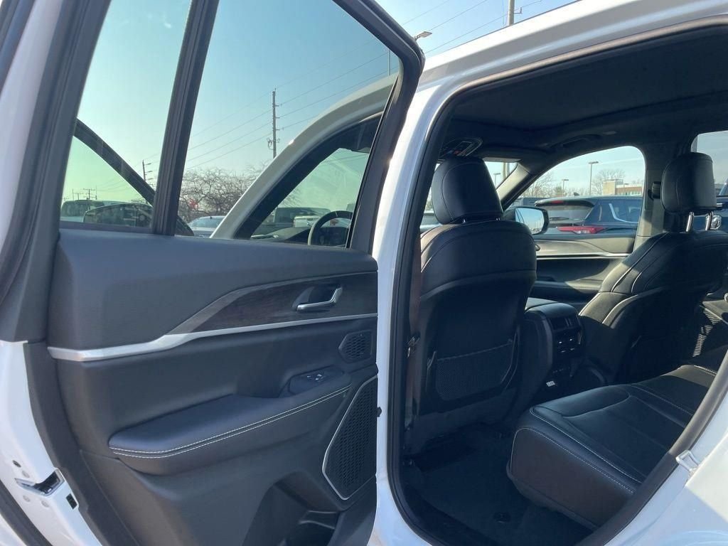 New 2026 Bright White Clearcoat Jeep Limited image 25