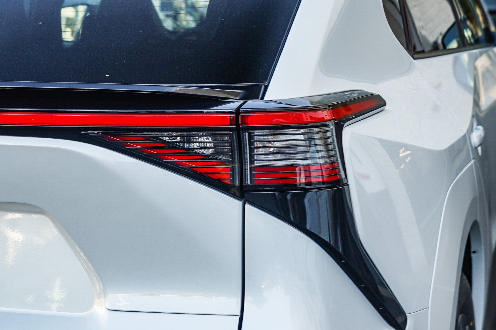 New 2026 Wind Chill Pearl Toyota XLE image 7