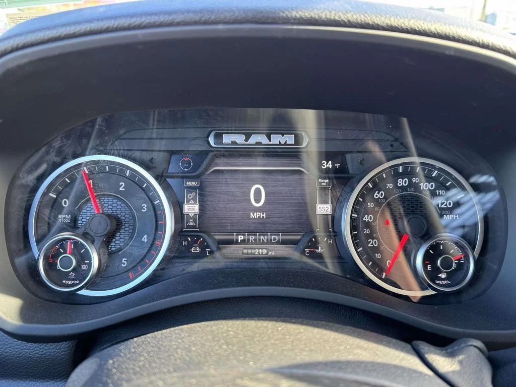 2026 RAM 3500 Chassis Big Horn - Photo 26