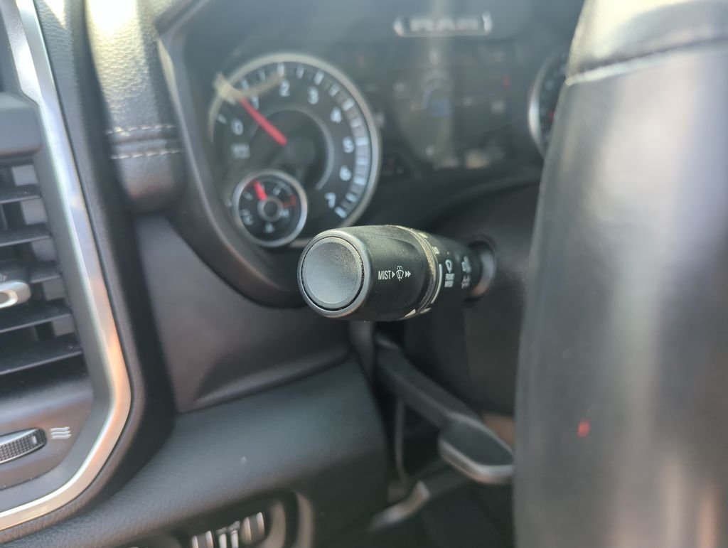 Used 2022 Black Ram Laramie image 20