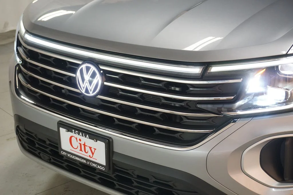 Certified Used 2024 Silver Mist Metallic Volkswagen 2.0T SE w/Technology image 49