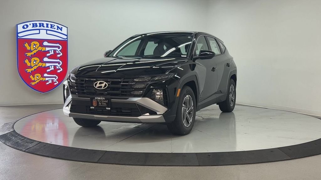 New 2026 Ash Hyundai SE image 2