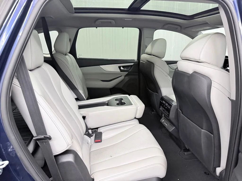 Used 2022  Acura Technology image 37