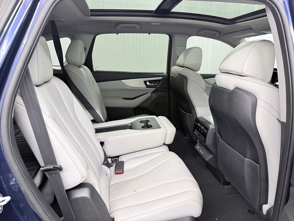 Used 2022  Acura Technology image 37