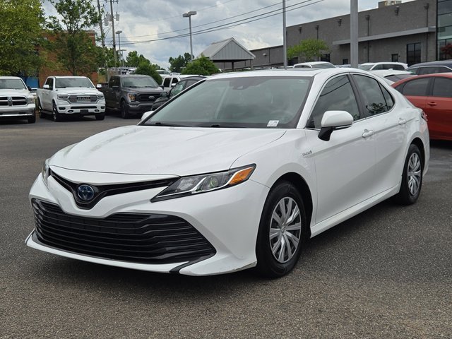 2020 Toyota Camry Hybrid LE