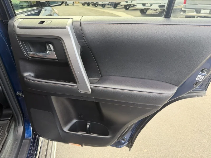 Used 2022 Nautical Blue Met Toyota Limited image 22