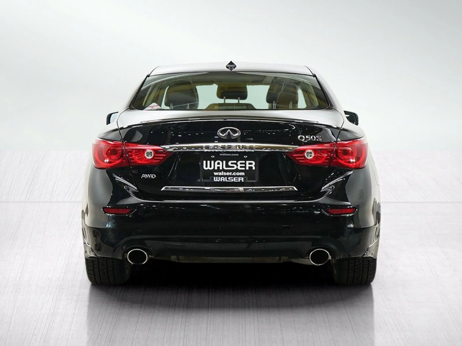 Used 2015 Black Obsidian INFINITI Sport image 4