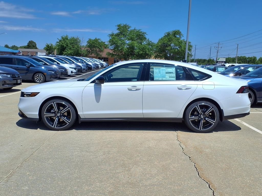 New 2026 Platinum White Pearl Honda SE image 12