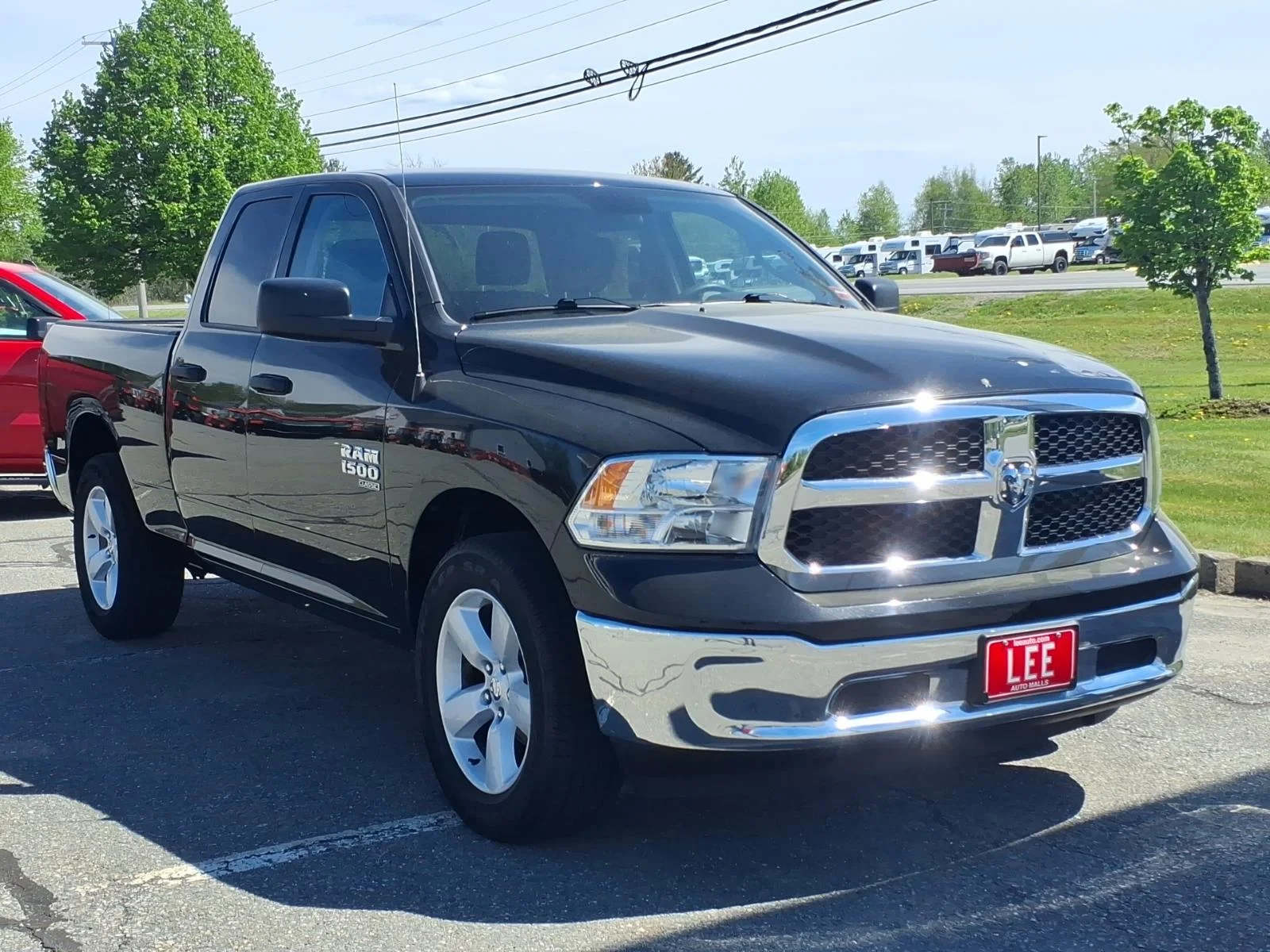 Used 2024 Diamond Black Ram SLT image 3