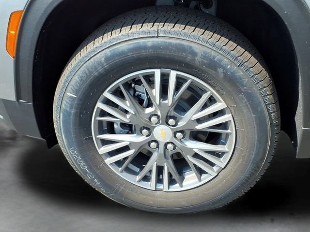 New 2026 Sterling Gray Metallic Chevrolet LT image 15