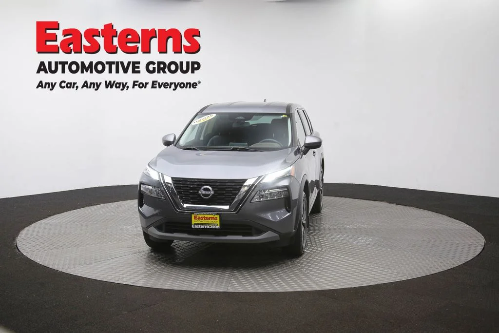Used 2023 Gray Nissan SV image 54