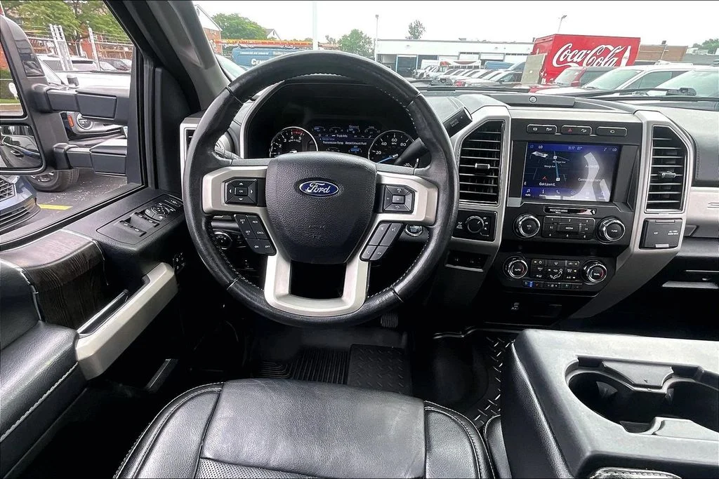 Used 2021 Black Ford Lariat image 4