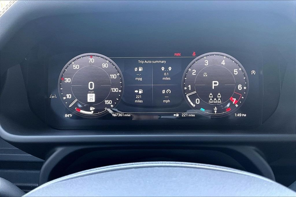 Certified Used 2025 Fuji White Land Rover X-Dynamic SE image 21