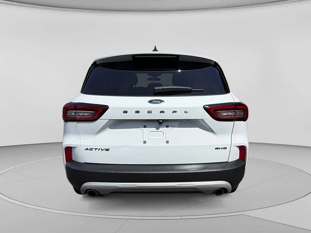 Used 2024 Oxford White Ford Active image 4