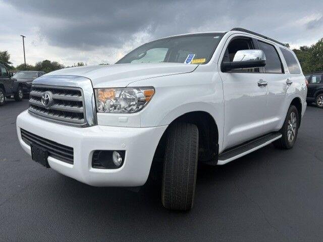 Used 2015 Super White Toyota Limited image 7