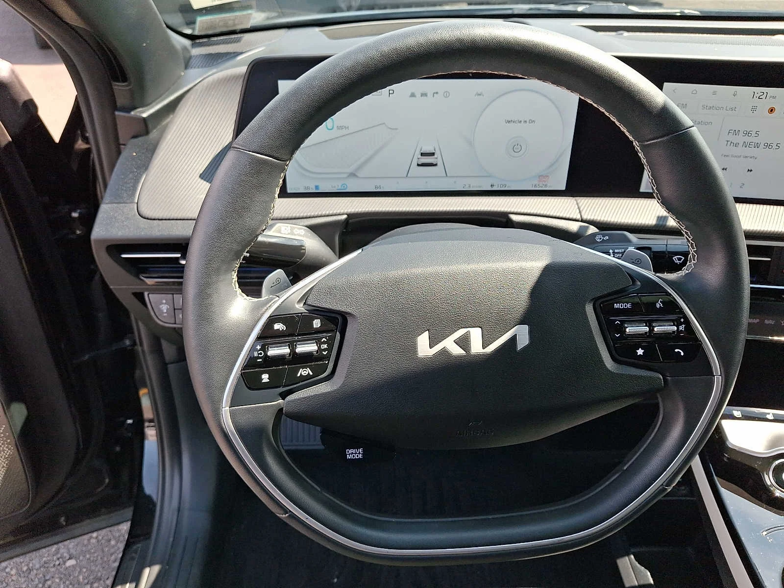Used 2023 Aurora Black Pearl Kia GT-Line image 19