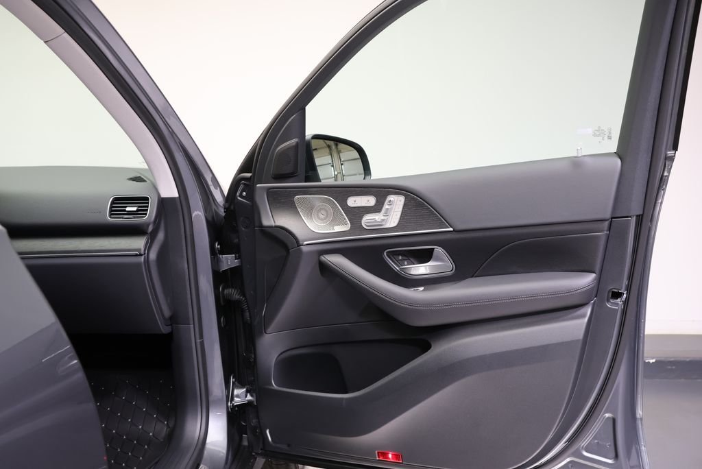 Used 2026 Selenite Grey Metallic Mercedes-Benz GLE 350 image 45