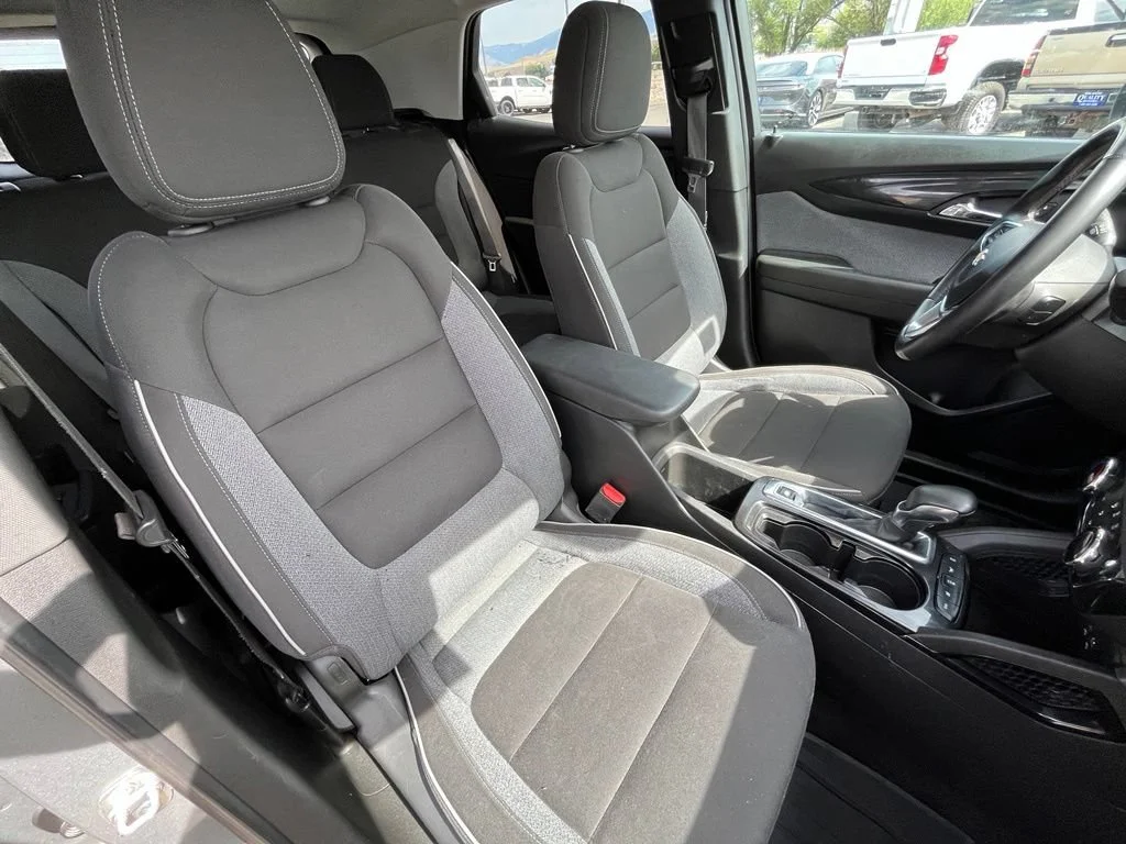 Used 2024 Sterling Gray Metallic Chevrolet LT image 20