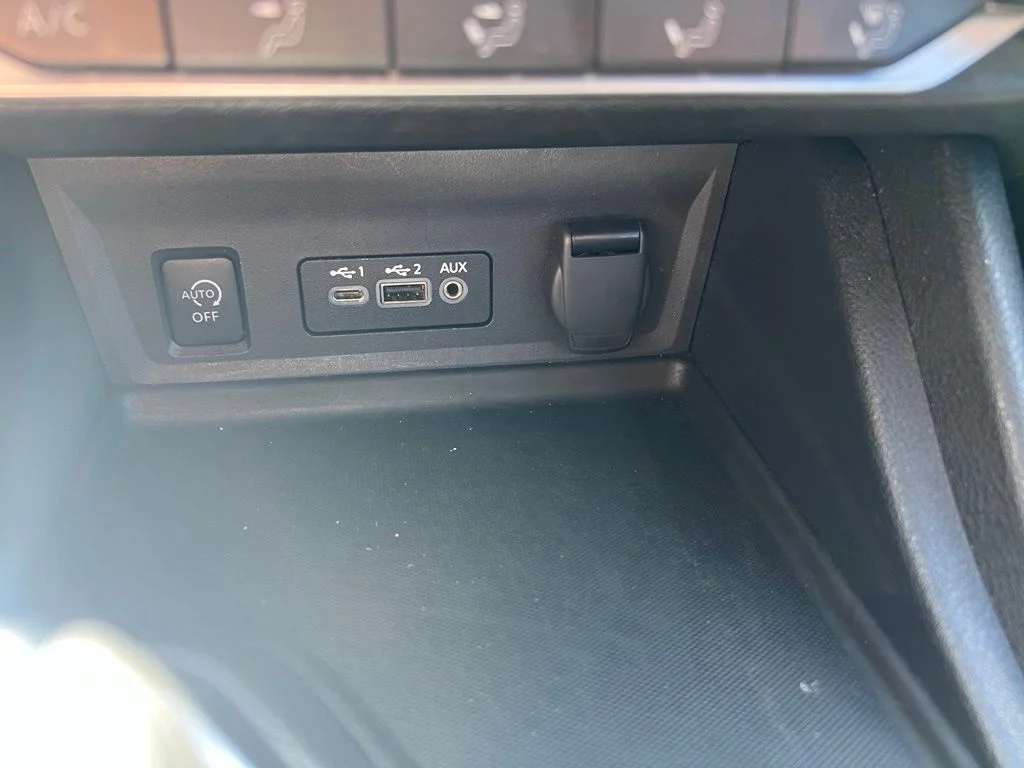 Used 2025 Black Nissan SV image 18