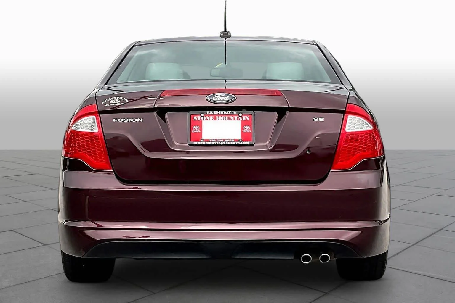 Pre-Owned 2011 Ford Fusion SE