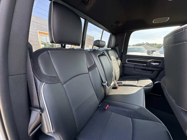 New 2027 Bright White Clear-Coat Exterior Paint RAM Laramie image 29