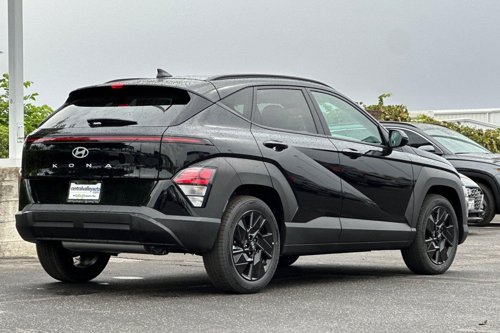 New 2027 Abyss Black Pearl Hyundai SEL Sport FWD image 20