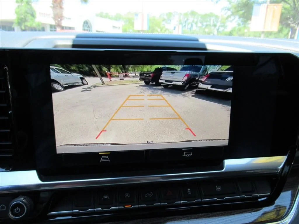 Used 2024 Gray Chevrolet LT image 26