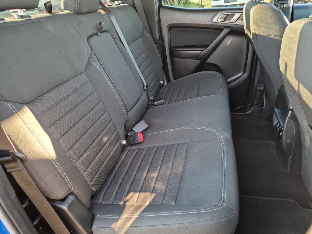 Used 2020 Blue Ford XLT image 23