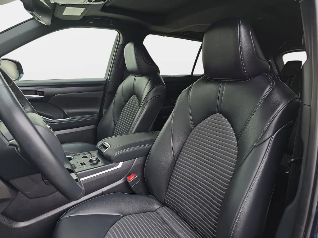 Used 2025 Blue Toyota XSE image 18