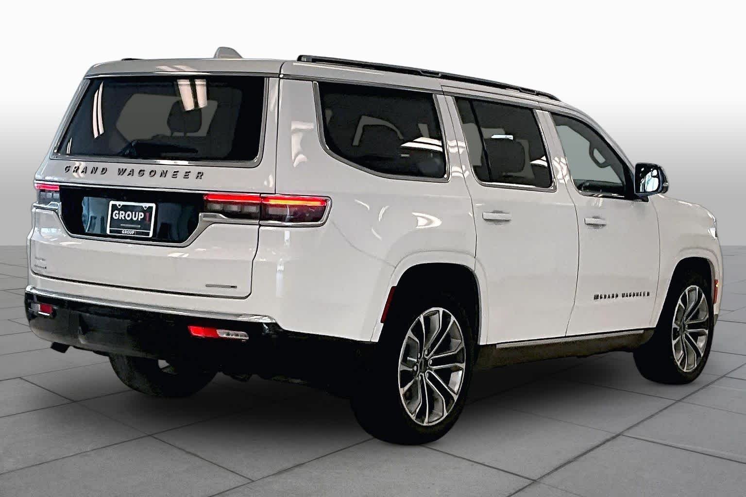 Used 2023 Bright White Clearcoat Jeep Series III image 11