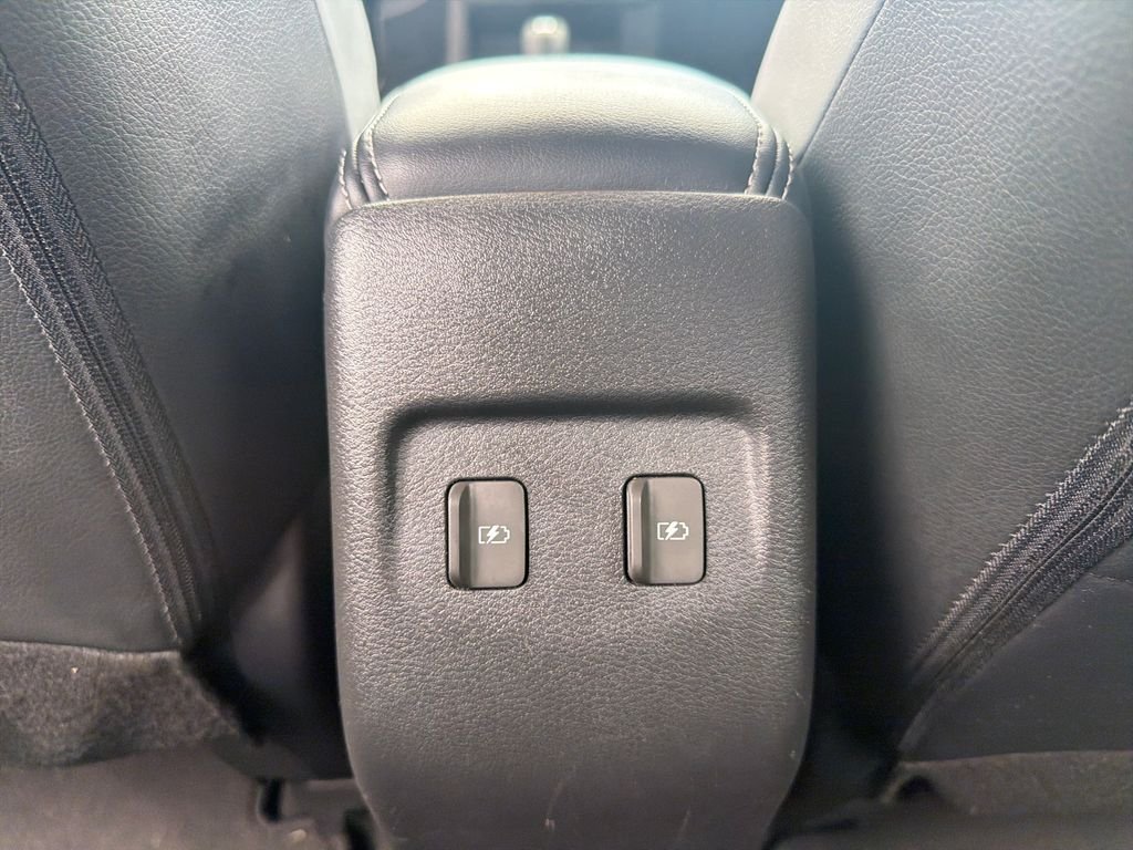 Certified Used 2024 Red Nissan SR image 27