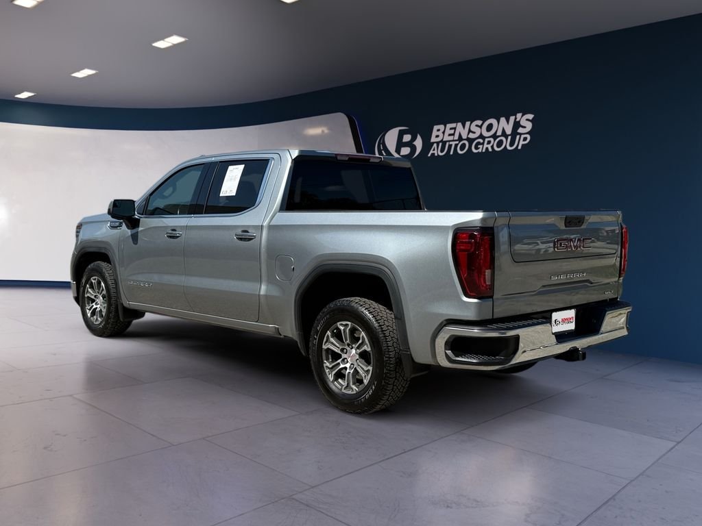 Used 2025 Silver GMC SLT image 3