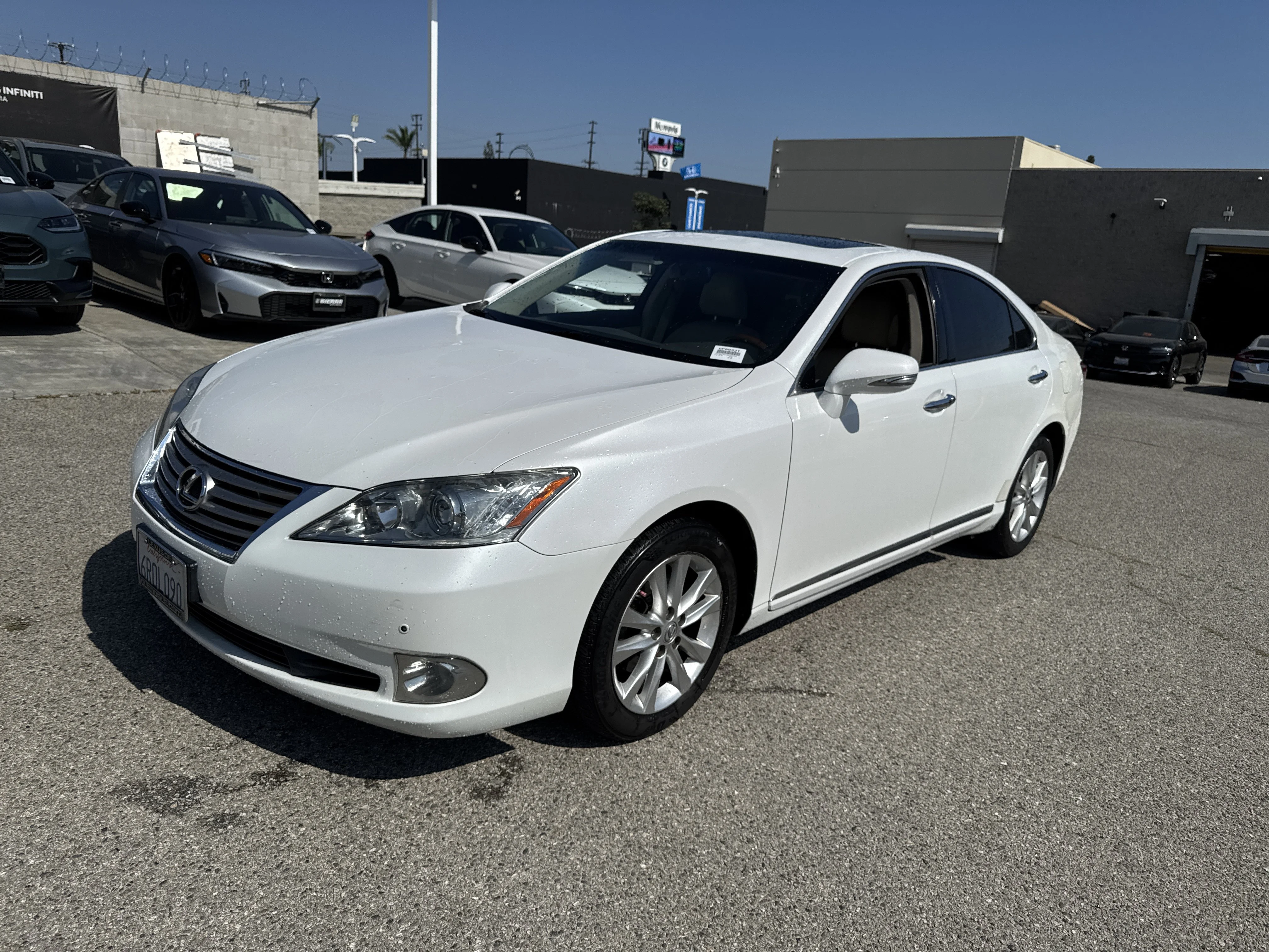 Used 2011 Starfire Pearl Lexus 350 image 8