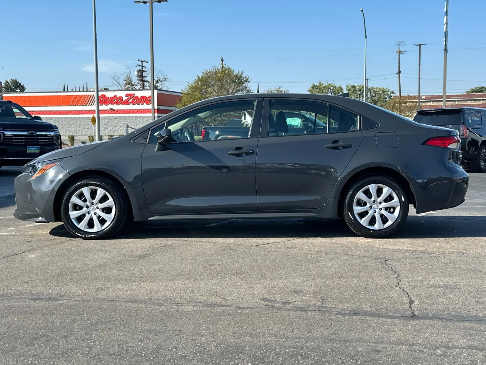 Used 2026  Toyota LE image 7
