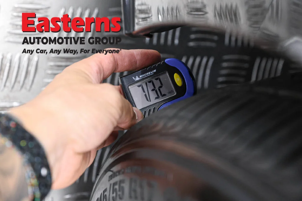 Used 2025 Black Nissan 2.5 SV image 27