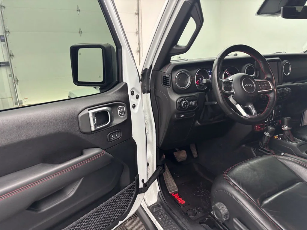 Used 2020 White Jeep Rubicon image 15