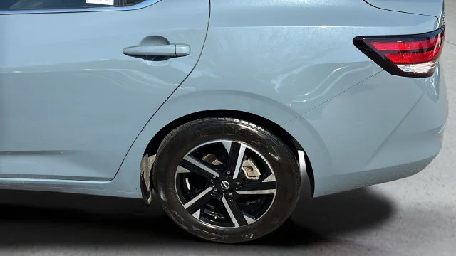Used 2025 Gray Nissan SV image 37