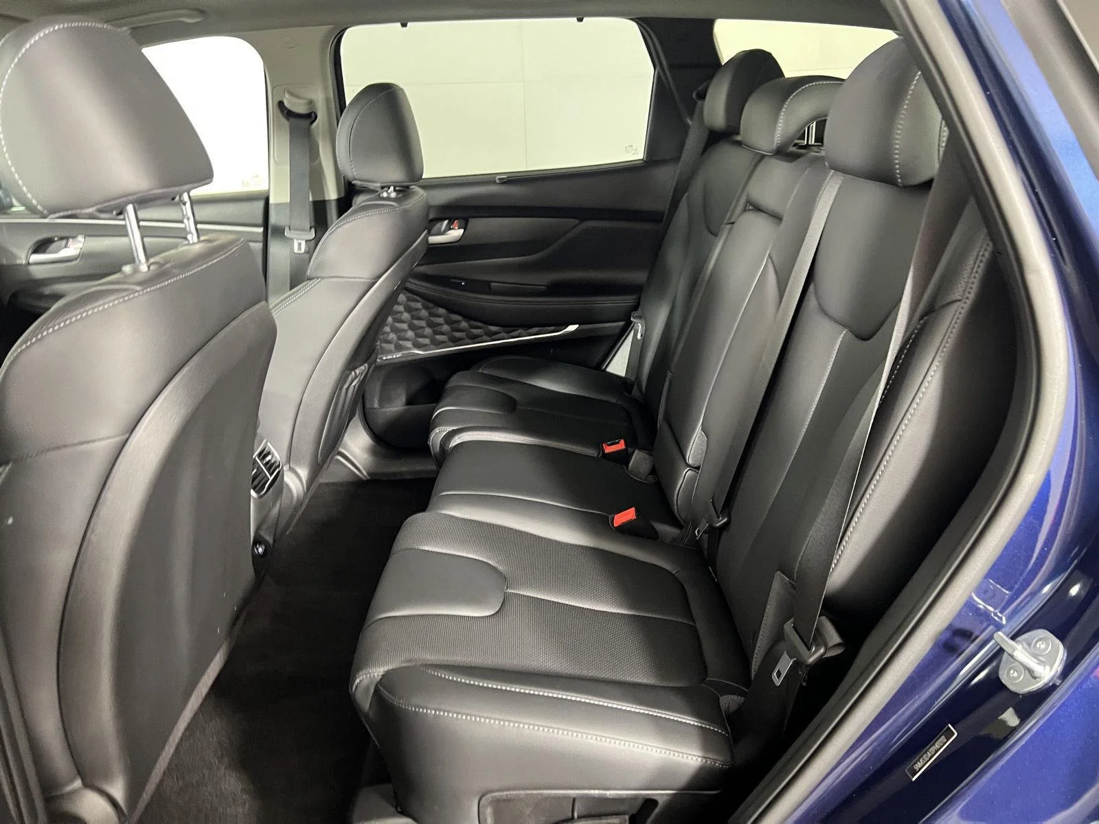 Used 2023 Stormy Sea Hyundai SEL Premium image 24