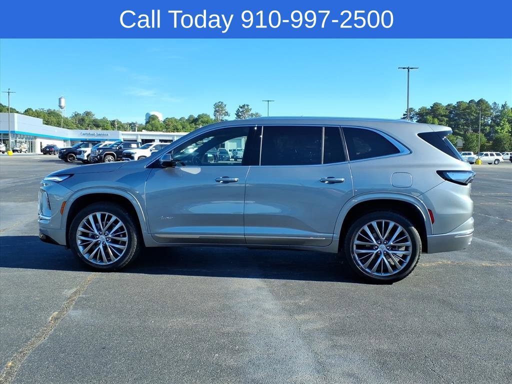 Used 2025 Moonstone Gray Metallic Buick Avenir image 4