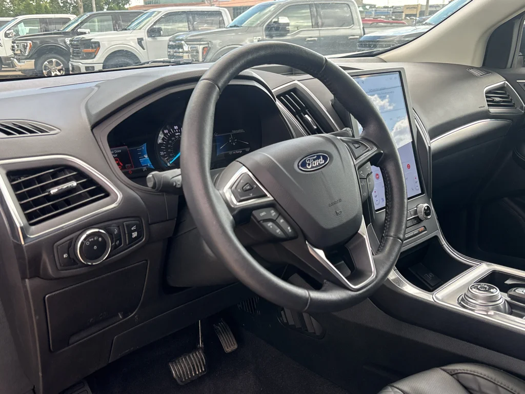 Used 2024 Stone Blue Metallic Ford Titanium image 10