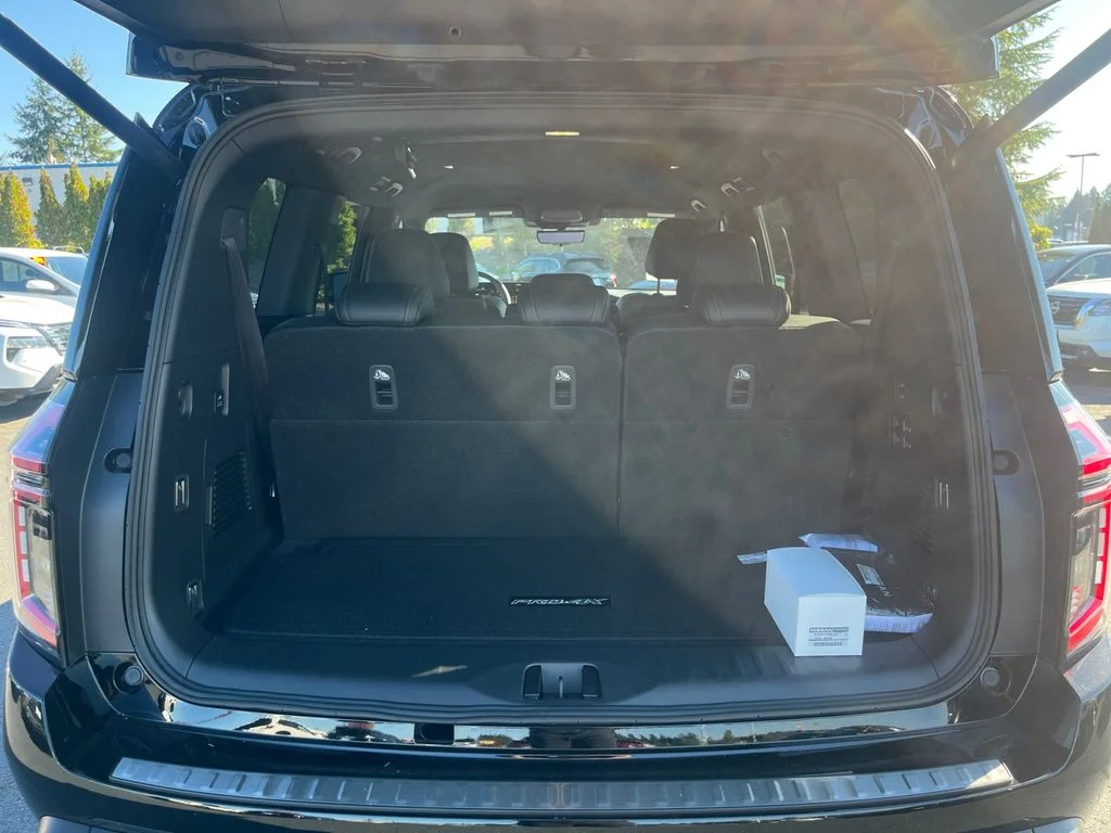 2025 Nissan Armada PRO-4X - Photo 20